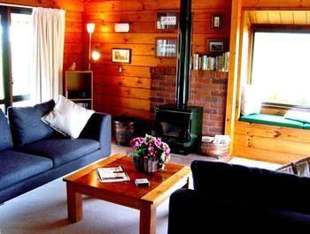 Waiheke Island Vineyard Holiday Houses Surfdale Exterior photo