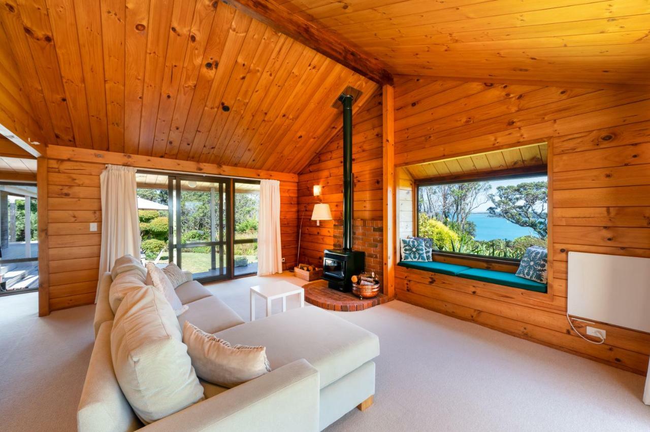Waiheke Island Vineyard Holiday Houses Surfdale Exterior photo